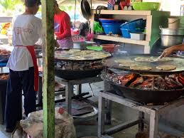 Just ask anyone in melaka where to go for breakfast. Roti Canai Paling Best Di Roti Canai Kayu Arang Melaka Saji My