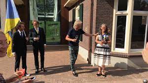 Matthijs van nieuwkerk kampt met snelwegangst 22 augustus 2018 16:48 de presentator woont namelijk in een boerderij in almen (de achterhoek) samen met zijn vrouw. Matthijs Van Nieuwkerk Opent Museum Staal In Almen Omroep Gelderland