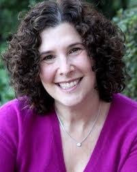 Lisa Fleischer's Instagram, Twitter & Facebook