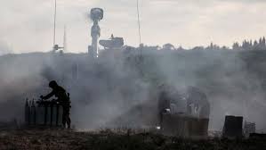 Bagaimanapun, sebelum waktu gencatan senjata bermula, pesawat pejuang regim zionis israel terus menyerang gaza dengan puluhan bedilan rokey. Snswjfpk0wjcm