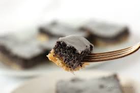 Mohn und zucker fein mahlen (z.b. Tante Ellis Mohnkuchen Das Original Schlesischer Mohnkuchen Vegan