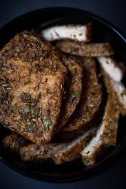I recommend cooking these pork chops for 3 hours on high heat or 6 hours on low heat. Low Carb Pork Chops In Crockpot With Spice Rub Recipe Ketogasm