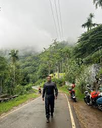 Eby James Paliath (@ebyjamespaliath) • Instagram photos and videos