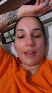 Elaine Mcsweeney's Instagram, Twitter & Facebook