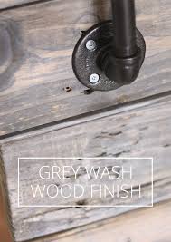 Über 7 millionen englischsprachige bücher. 20 Diy Faux Barn Wood Finishes For Any Type Of Wood Shelterness