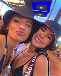 Bianca Drummond (@bianca__drummond) • Instagram ဓာတ်ပုံများနှင့် ဗီဒီယိုများ