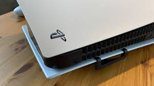 The playstation 5 box will reportedly include a base so there is no need for a separate purchase to make it stand, but there will apparently be no headphones. Ps5 Box Dimensions The Height Width Depth And Weight You Want To Find Under The Christmas Tree Gamesradar