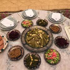 Pin By Moimeme Moimeme On Recette Marocaine Morrocan Food Moroccan Cooking Food Table