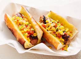 Hot Dogs Au Fromage Gastronomiques Recette Plaisirs Laitiers Recipes Bbq Recipes Dog Recipes