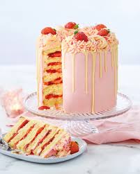 From swiss buttercream to french meringue. Strawberry Layer Cake Aldi Uk