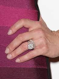 Brooke Shields Chris Henchy Celebrity Engagement Rings Engagement Ring Sizes Celebrity Wedding Rings