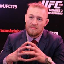 McGregor é eleito o lutador do ano em prêmio de emissora americana