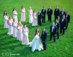 Pin By Petra Cizova On The Big Day Wedding Picture Poses Wedding Parties Pictures Wedding Photography Bridal Party