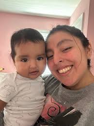 Please share this is my friends daughter reach out to mom Ashleigh Steele