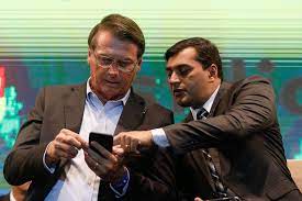 Jornalista, casado, pai de 3 filhos. Governador Do Amazonas Enfrenta Pressao Pelo Seu Impeachment Diante Do Caos Pelo Coronavirus Atualidade El Pais Brasil