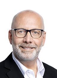 Kerri Brass's Instagram, Twitter & Facebook