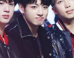 The release confirmed the rumors of a possible collaboration between the two groups after coldplay's chris martin was spotted in south korea earlier this year. There Is Only One Girl Who Can Make Jungkook Bts Pay Close Attention To Kbizoom