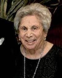 Diane Guzzi's Instagram, Twitter & Facebook