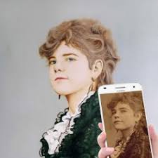 Vibrant Hand-Painted Oil Portraits