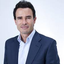 David Gracia's Instagram, Twitter & Facebook