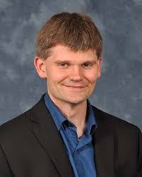 Jonathan Linder's Instagram, Twitter & Facebook