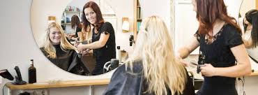 Finden sie mobiler friseur in ihrer nähe, indem sie ihren standort teilen oder adresse, ort, bundesland oder postleitzahl eingeben. Friseur Ausbildung Infos Und Freie Platze
