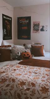 Pin By Josie Rogers On Fall In 2020 Halloween Bedroom Decor Fall Bedroom Decor Fall Room Decor