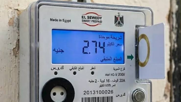 الكهرباء تنتهي من تركيب 10.6 مليون عداد كودي ومسبق الدفع | مصراوي