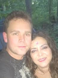 Evelyn Vera's Instagram, Twitter & Facebook