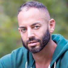 Stream Gil Cortes music