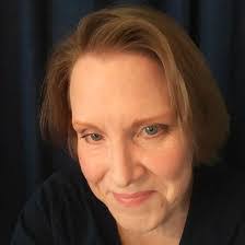 Kim Lipsky's Instagram, Twitter & Facebook