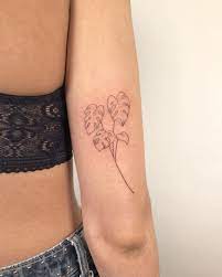 Faye Oliver On Instagram Monstera Plant From My Flash More Available Designs In My Highlights Eve Tattoos Diy Temporary Tattoos Monstera Deliciosa Tattoo