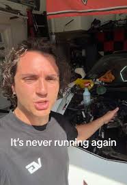 This things never gonna run😂