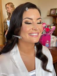 Shannon Henry Make Up added a new...