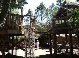 Climbing Net Jacksonville Zoo Kids Love The Challenge Jacksonville Zoo Playground Outdoor Spaces