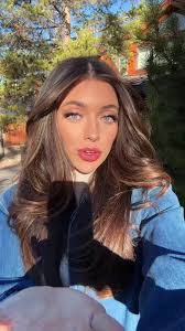 Tabitha Way's Instagram, Twitter & Facebook