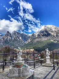 Set centrally in buşteni in the brasov county, casa mina is a villa boasting a terrace. Castelul Cantacuzino Busteni Romania Beautiful Nature Natural Landmarks Nature