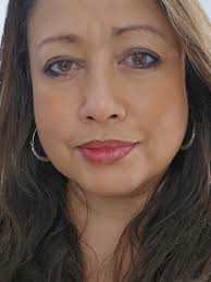 Sometimes you just gotta cut your own ish' hair 🥰😂✂️#50yearoldish #haircut