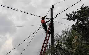 Betul, sedang ada gangguan jaringan 150 kv yang menyebabkan beberapa daerah di jakarta selatan padam, sejak sekitar jam 9 wib, katanya kepada cnnindonesia.com. Cuaca Ekstrem Pln Berhasil Normalkan Pasokan Listrik Di Klaten Boyolali Dan Kulonprogo