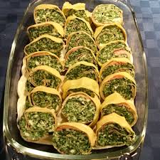 Rotolo di pasta con ripieno di zucca gialla | sale&pepe. Rotolo Di Pasta Ripiena Di Spinaci E Ricotta Tushi Spinaci Pasta Con Spinaci Cibi E Bevande