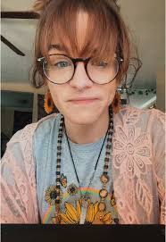 Alyssa Dewitt's Instagram, Twitter & Facebook