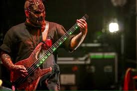 Paul gray's widow reveals details of slipknot bassist's final days. Get To Know The Latest Bass Player Slipknot Substitute Paul Gray Has Died Steemit