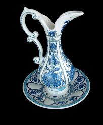 Yüzyılda i̇znik çinileri ile zirveye ulaşmıştır. Cini Sanati Kultur Portali