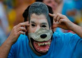 Football: Suarez apologises for bite