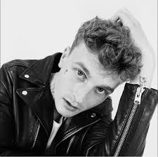 Introducing the roller-dog! This little guy is more extreme than I'll ever  be 😂😂 Newsflare