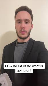 Kevin Biaxa Hocking Egg in Canada