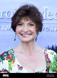 Martha williamson hi-res stock photography and images