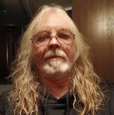 Me in 1979 at 15,me now at almost 63. Long and far away.