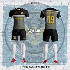 Kostum semacam ini masih digunakan oleh ajax amsterdam. 91 Ide Bikin Kostum Futsal Disini Kostum Desain Sepatu Sepakbola