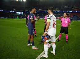 Ederson, walker, dias, stones, zinchenko, fernandinho, gundogan, mahrez, bernardo silva, foden, de bruyne. Ticket Psg Manchester United Paris Saint Germain